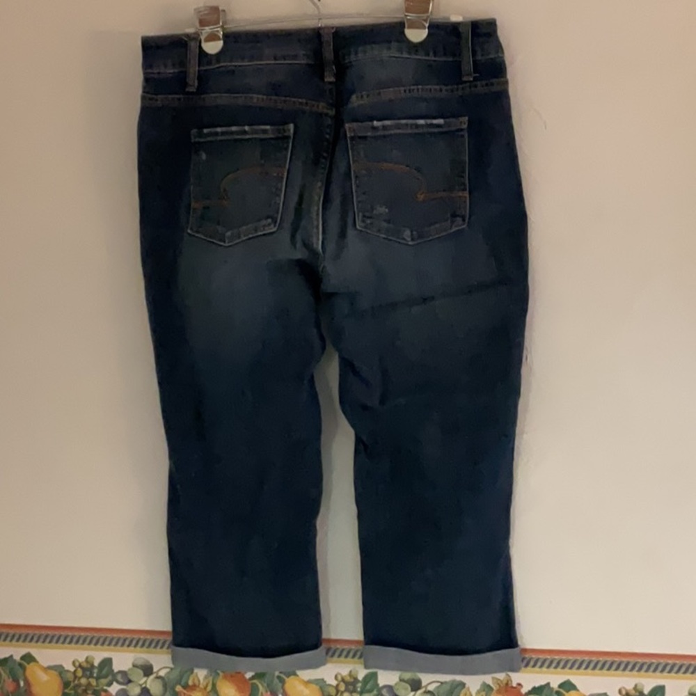 Sale! Time and Tru Mid Rise Cropped Jeans, Size 14, Dark Blue Denim - Picture 2 of 6